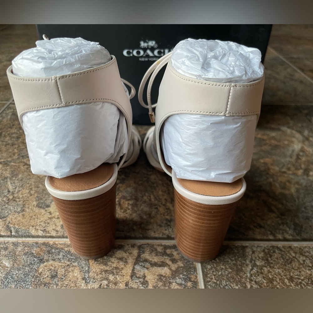 Coach Larissa Semi Matte Calf Sandals- Chalk, Women’s Size 9 - Picture 4 of 11